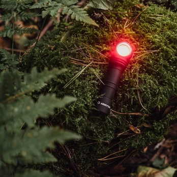 Armytek Wizard C2 Wr Magnet Usb šiltai balta su raudona šviesa