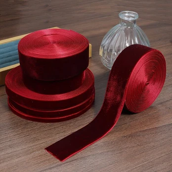 Aksomo juosta, 32mm (5 yards/roll/pack)