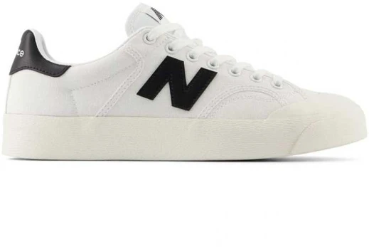 New Balance bateliai