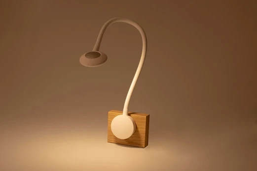 Lova Modus Soft Touch Balta led lempa lovūgalio miegamajam su usb