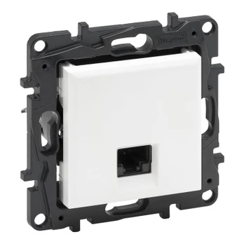 Kompiuterio lizdas LEGRAND NILOE STEP, CAT6, baltas