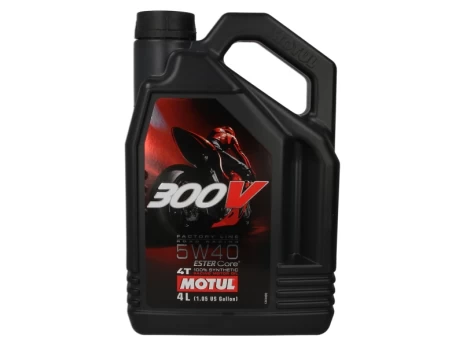 Variklio alyva MOTUL 104115