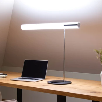 „HEAVN One“ LED stalo lempa, sidabrinė