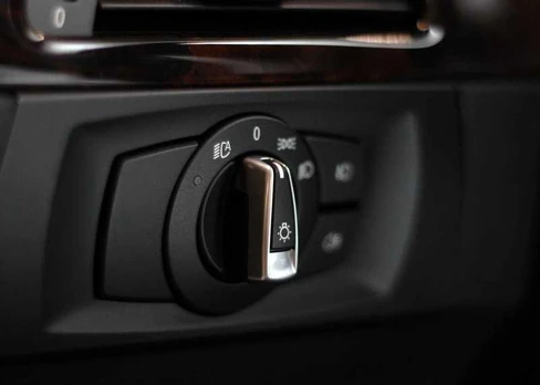 BMW Šviesų Valdymo Blokas E88 E82 E90 E91 X1 Originalus 61319169404