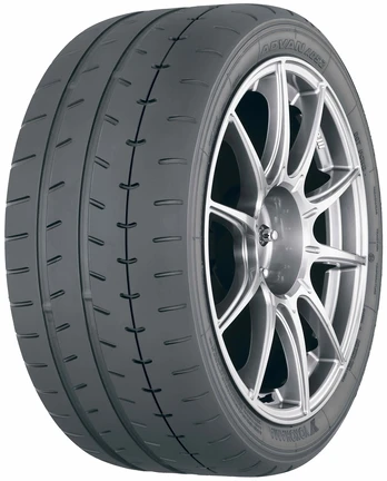 Yokohama Advan A052 225/50R15 95 V
