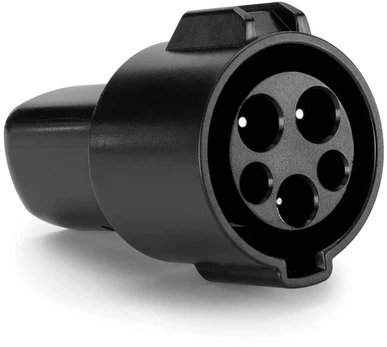 Tesla adapteris