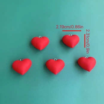 Stikliniai pakabukai