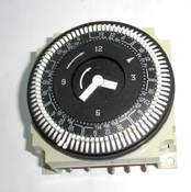Laikrodis termostatas 92137 kaina