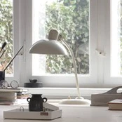 FRITZ HANSEN Kaiser Idell 6556-T Blizgus baltas