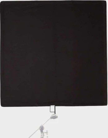 Avenger Avenger Flaga juoda Cutter 120x120cm