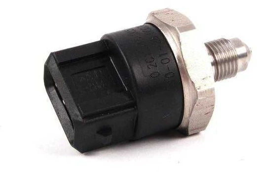 BMW Spaudimo Jutiklis 7 E65 E66 E67 Originalus 13537500221
