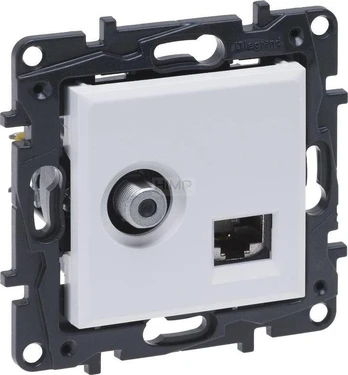 TV / UTP 6 lizdas Niloe Step Legrand 863177 (baltas)
