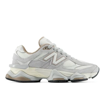 New Balance 9060 - Dydis 42.5 (U906011M )