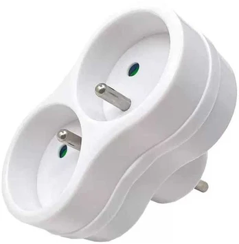 MicroConnect Plug EU to 2FR Type E, Baltas