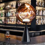 Tom Dixon LED stalo lempa „Melt Cone Fat“, varis/juoda, 47 cm