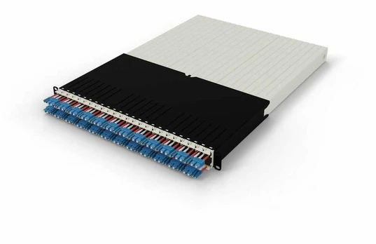 PATCHBOX 30RU / OS2 / LC-SC