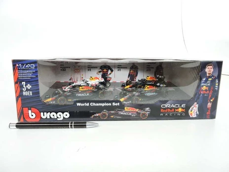 Bburago Raudona Bull Racing 4-pack1:43 BBURAGO