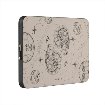 Capricorn - Laptop Sleeve, 13 inches / Nude
