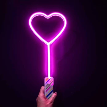 LED neoninė širdis