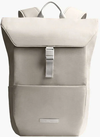 UNIQ Arden RPET 24L beige backpack