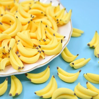 Mini bananų pakabukai, 12 vnt.
