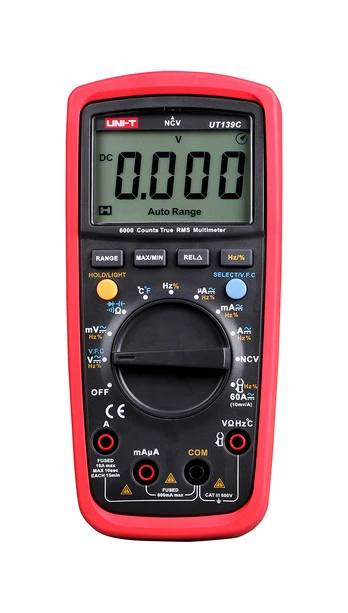 Multimetras UNI-T UT139C