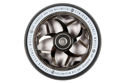 Striker Essence V3 ratukas black chrome