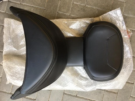 7020-132000 Rear seat & backrest assy CFMOTO X8