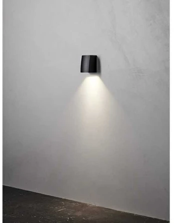 Nielsen_Light ASK VÆGLAMPE SORT DOWNLIGHT