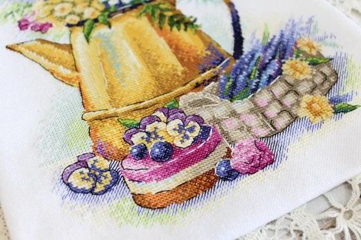 Cross stitch kit "Lavender treat" SA-050