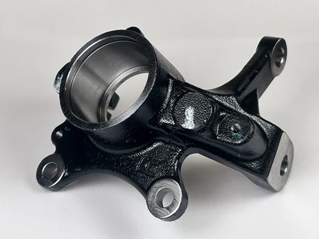 9GQA-050801-10000 STEERING KNUCKLE RH