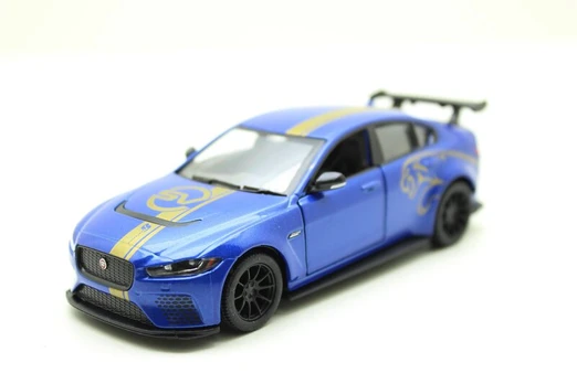 Automodelis Kinsmart Jaguar XE SV Project 8