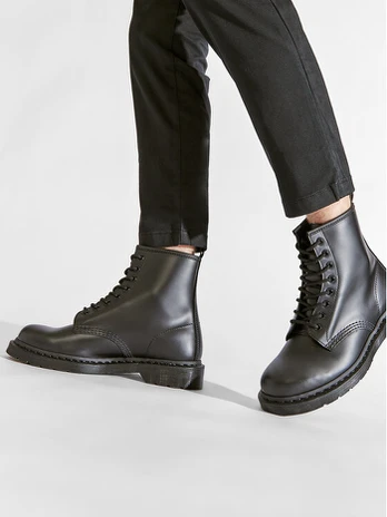 Dr. Martens Kerzai 1460 Mono 14353001 Juoda