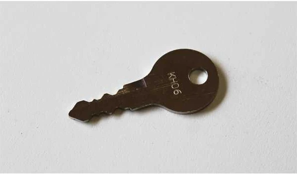 Buzz_Rack BUZZ KEY NR KH06 NØGLE VED TRÆKLÅS