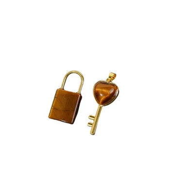 Akmens raktų pakabukas, Tiger Eye Set