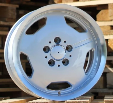 PRORACING BK632 Silver With Polished Lip (SP) R17 5x112.00 ET30 CB66.60 J9.0
