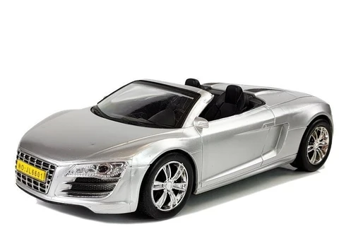 Automobilis kabrioletas 1:18, sidabrinis