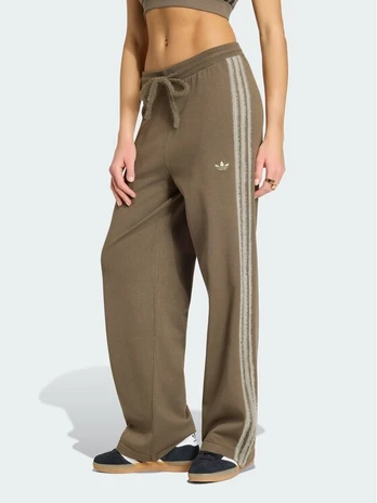adidas Sportinės kelnės Firebird KS7362 Ruda Regular Fit