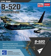 Plastic model B-52D Stratofortress 1/144 kaina