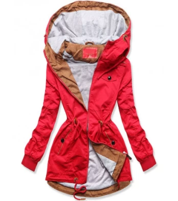 RED SHORT PARKA WITH HOOD (TLR335) striukė