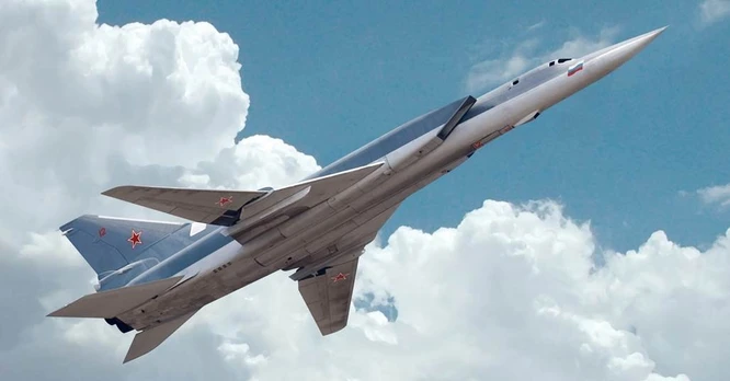 Plastic model Tu-22M3 Backfire C 1/144