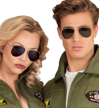 CHARACTER GLASSES WITH BLACK LENSES