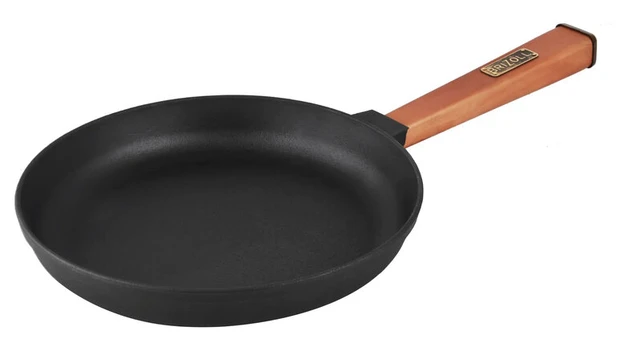 Ketaus keptuvė, 26 cm, su nuimama rankena