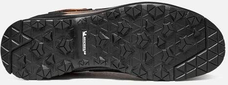 Žygio batai su GORE-TEX membrana Garmont Akron GTX, rudi