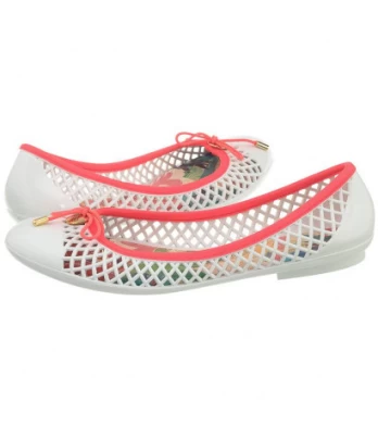 Lemon Jelly Białe Malu 02 White (LJ4-b) bateliai