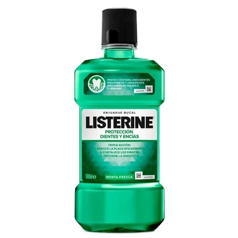 Burnos plovimas Listerine (500 ml)