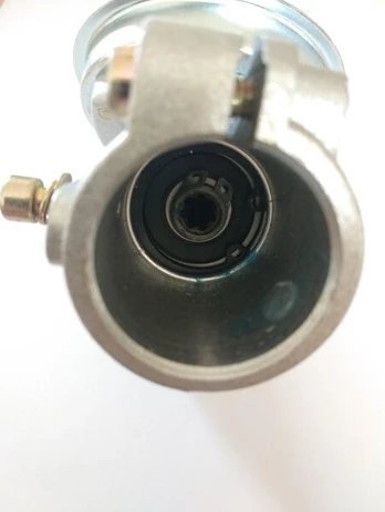Trimerio reduktorius 28 mm, 7 išpjovos