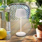 LED akumuliatorinė stalo lempa Brilo unplugged Riffle, 20 cm, balta