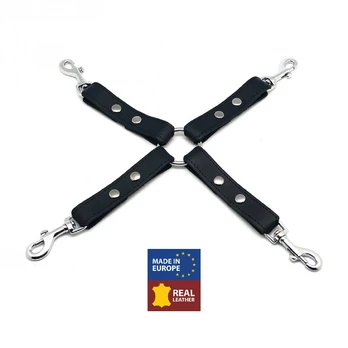 Red Leather Knot with Hooks Black 16.5cm Vegetable-Tanned