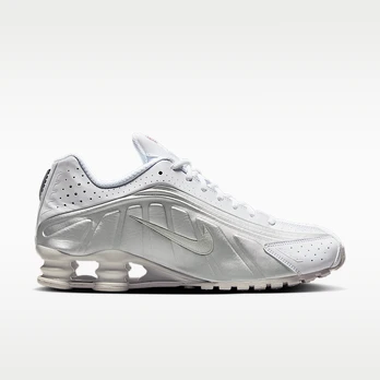Nike Shox R4 - Dydis 9 (HQ1988-101 Laisvalaikio batai)